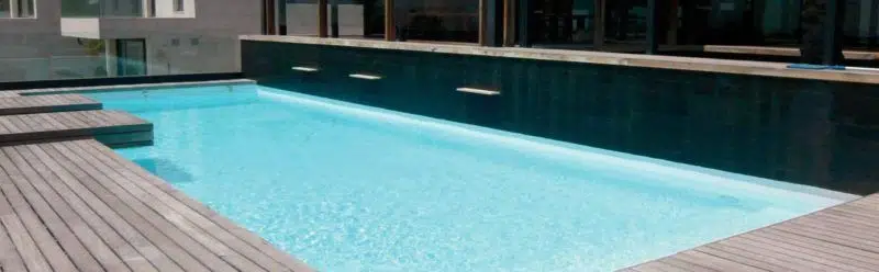 Concrete, pavimentos continuos 7 piscina-luxury-concrete