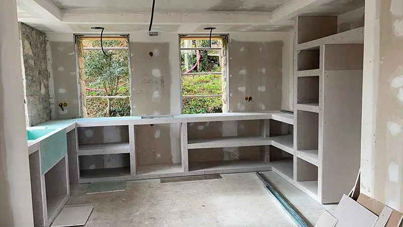 microcemento Asturias 23 cocina montada en pladur