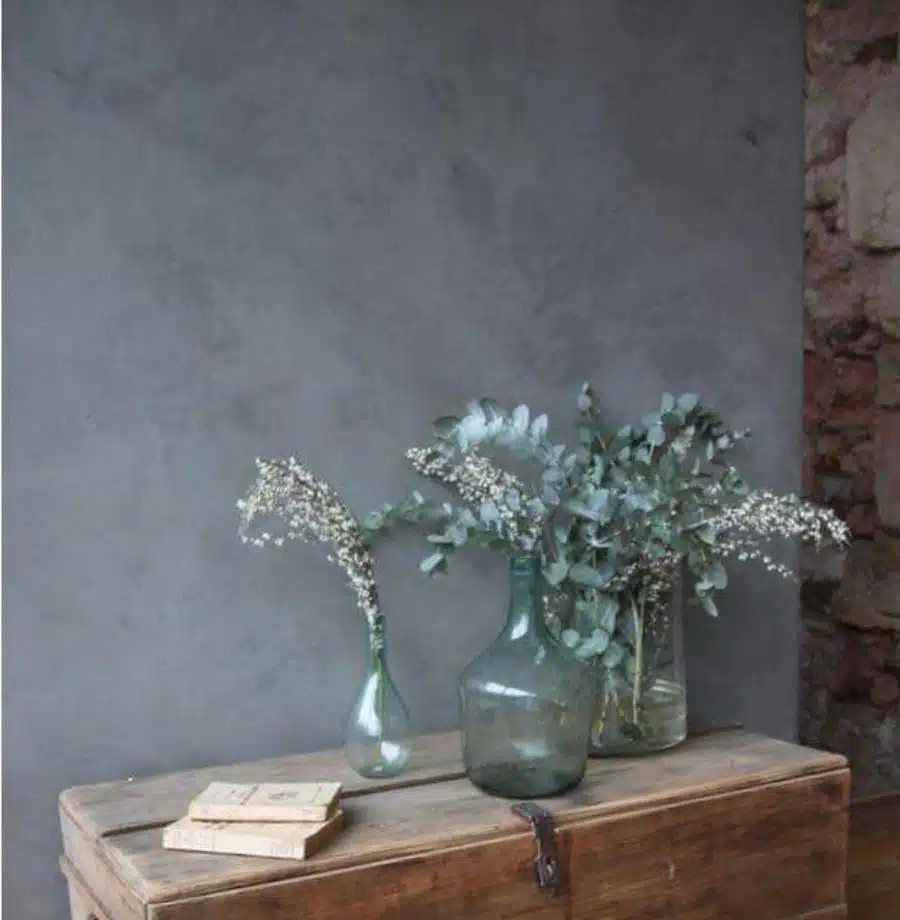 microcemento pared gris