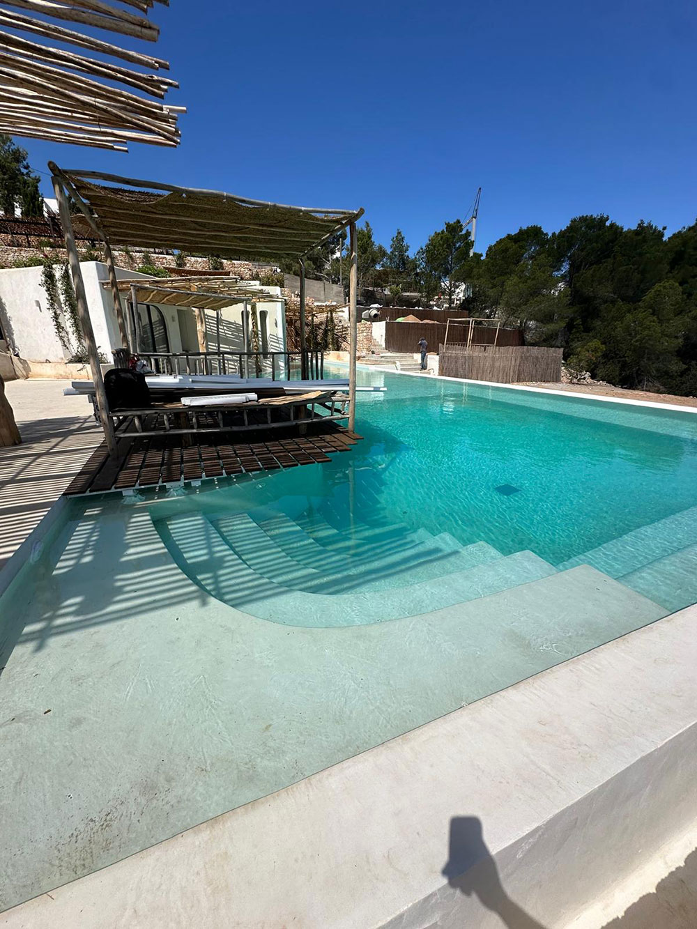 Microcemento Piscinas. Todo lo que hay que saber. 6 piscina-microcemento-ibiza